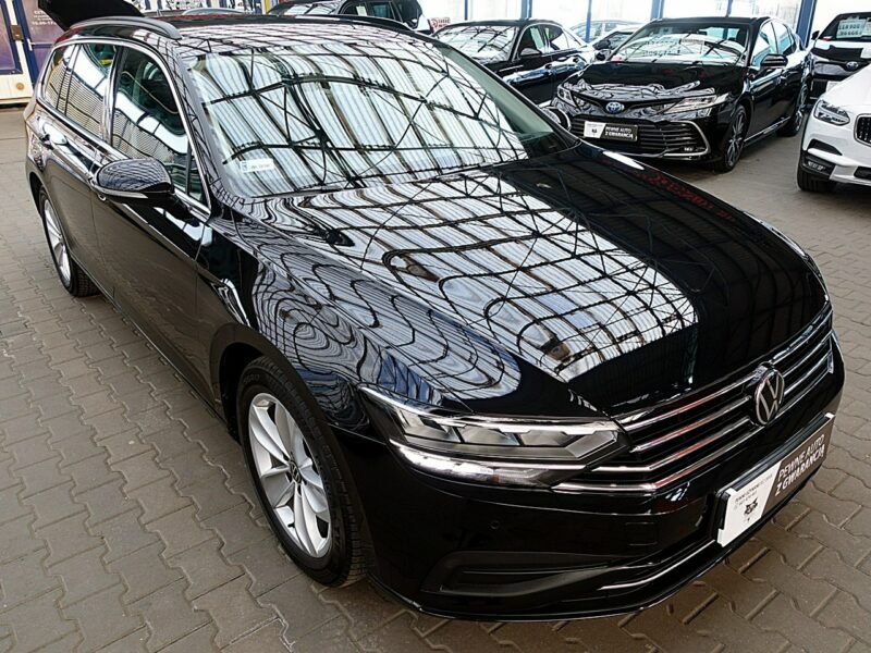 Volkswagen Passat 2,0TSi Skóra+Navi+ACC+LED 3Lata GWARANCJA 1wł Kraj Bezwypadkowy F23% B8 (2014-2023)