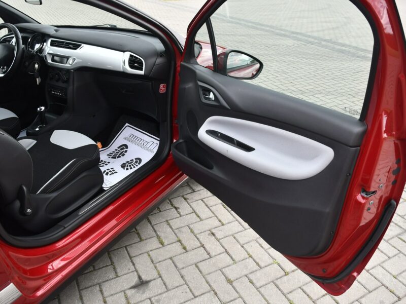 Citroen DS3 1,4hdi DUDKI11 Automat.Tempomat.El.szyby.Centralka,Łopatki Zmiany Bieg