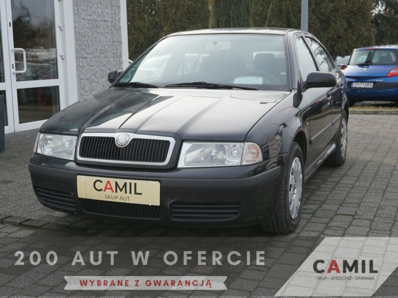 Škoda Octavia Salon Polska I (1996-2011)