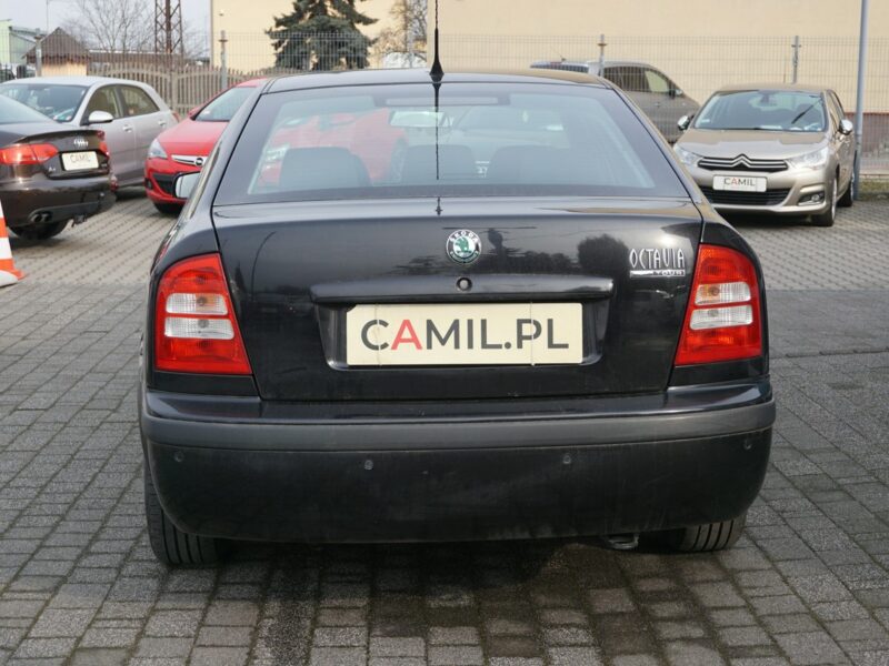 Škoda Octavia Salon Polska I (1996-2011)