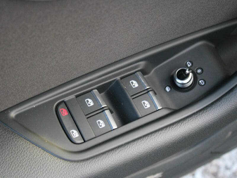 Audi A4 S-Tronic QUATTRO F-vat Salon Polska B9 (2015-)