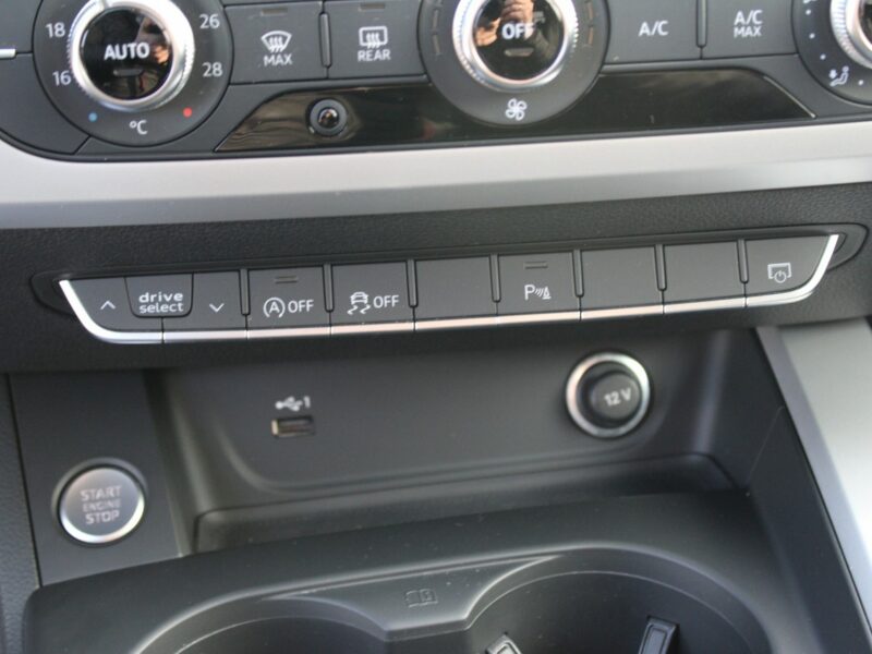 Audi A4 S-Tronic QUATTRO F-vat Salon Polska B9 (2015-)