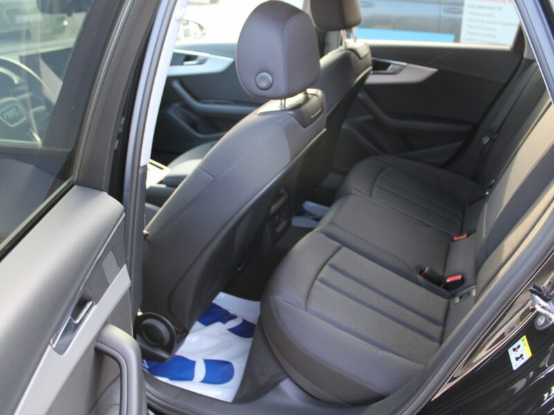 Audi A4 S-Tronic QUATTRO F-vat Salon Polska B9 (2015-)