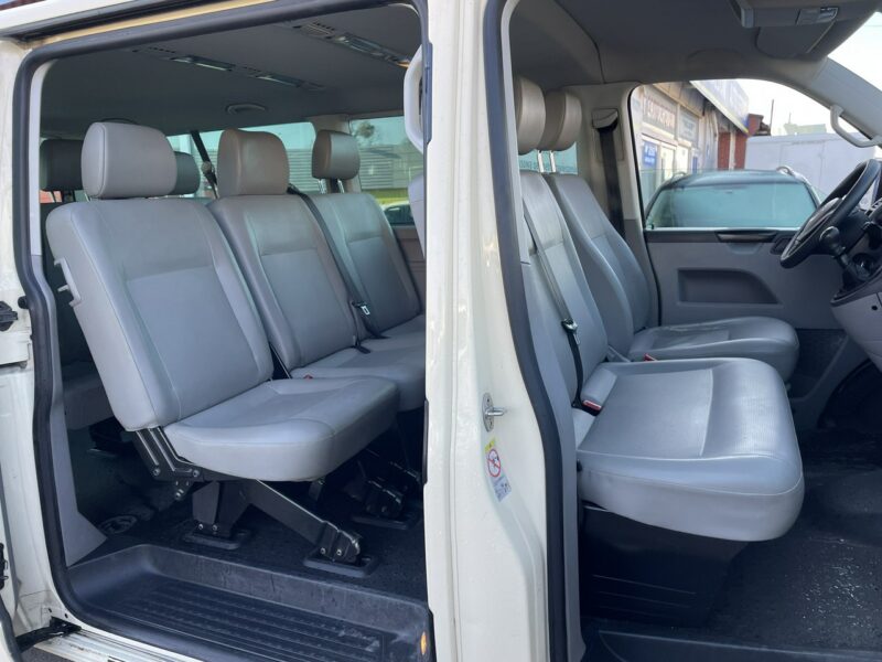 Volkswagen Caravelle Volkswagen Caravelle 2.0-140KM 2015