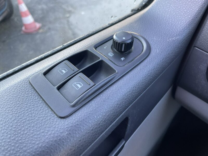 Volkswagen Caravelle Volkswagen Caravelle 2.0-140KM 2015