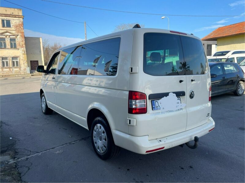 Volkswagen Caravelle Volkswagen Caravelle 2.0-140KM 2015