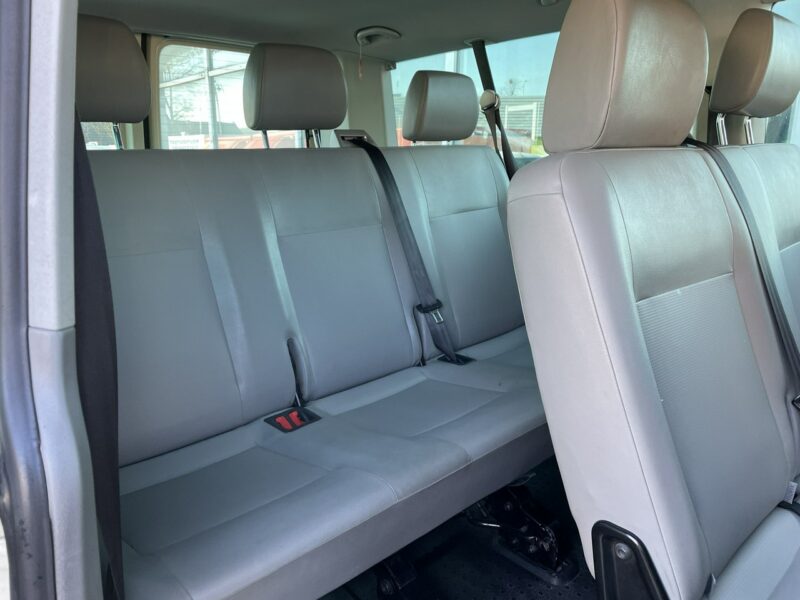 Volkswagen Caravelle Volkswagen Caravelle 2.0-140KM 2015