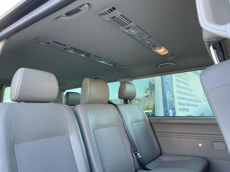 Volkswagen Caravelle Volkswagen Caravelle 2.0-140KM 2015