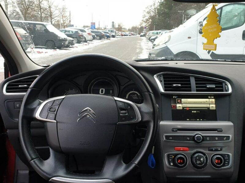 Citroen C4 Kupiony w polskim salonie, nowy rozrząd i olej, dobre wyposażenie II (2010-)