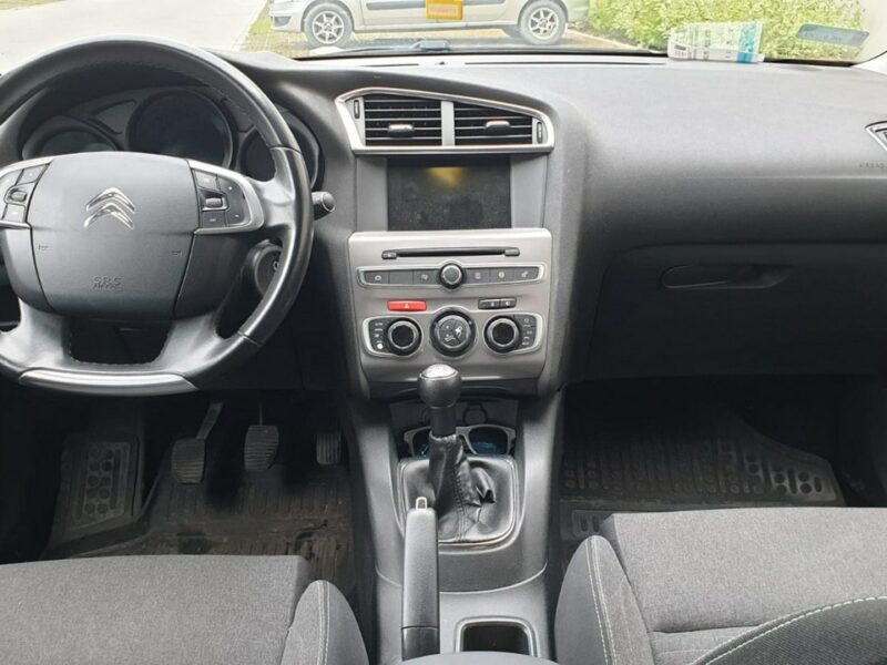 Citroen C4 Kupiony w polskim salonie, nowy rozrząd i olej, dobre wyposażenie II (2010-)