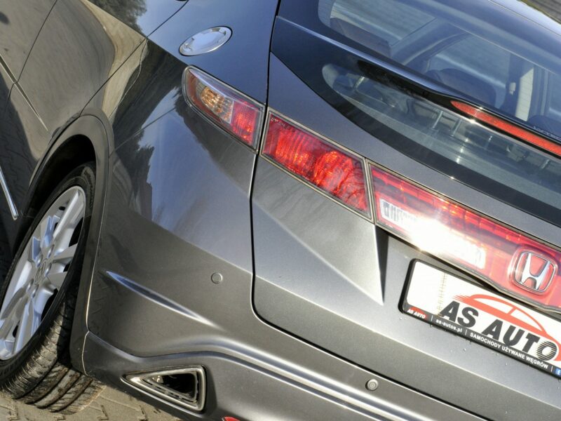 Honda Civic 1,8i-Vtec 140KM SPORT/Serwisowany/Parktronic/Alkantara/Alu VIII (2006-2011)