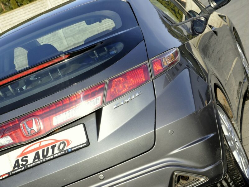 Honda Civic 1,8i-Vtec 140KM SPORT/Serwisowany/Parktronic/Alkantara/Alu VIII (2006-2011)