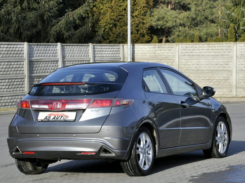 Honda Civic 1,8i-Vtec 140KM SPORT/Serwisowany/Parktronic/Alkantara/Alu VIII (2006-2011)