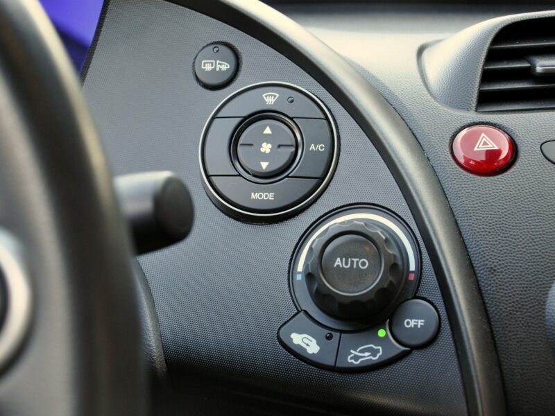 Honda Civic 1,8i-Vtec 140KM SPORT/Serwisowany/Parktronic/Alkantara/Alu VIII (2006-2011)