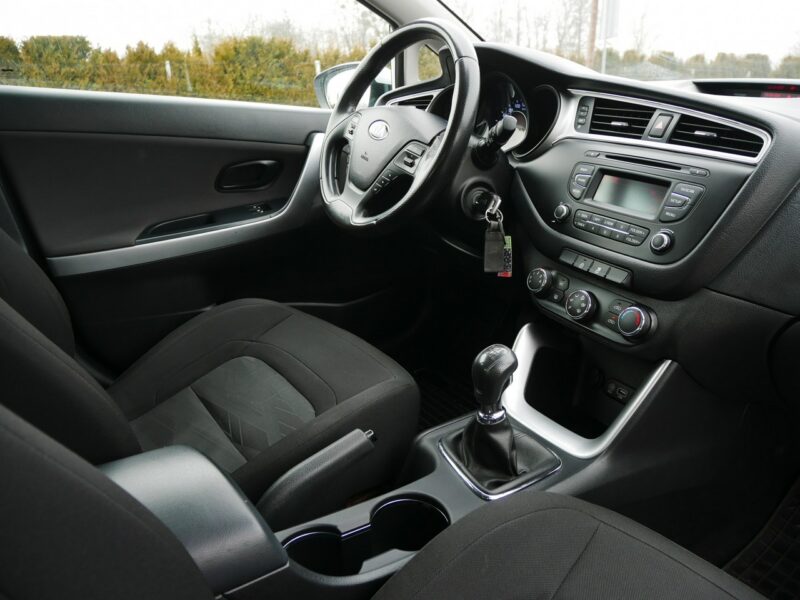 Kia Cee'd 1.4 DOHC 100KM -Krajowy +Nowe opony wielosezon -Zobacz II (2012-)