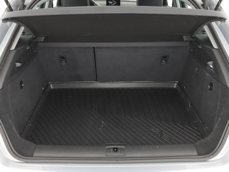 Audi A3 Dostępny w Autohero Pick-up Center Warszawa Młociny 8Y