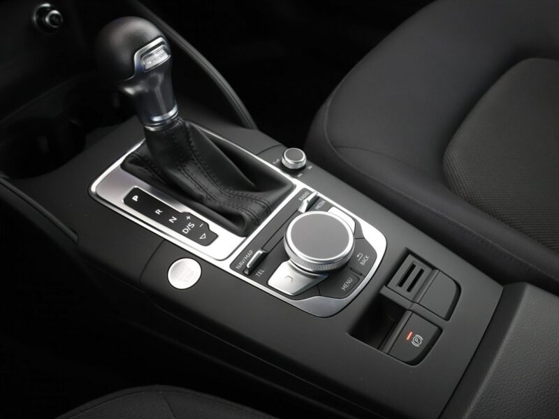 Audi A3 Dostępny w Autohero Pick-up Center Warszawa Młociny 8Y