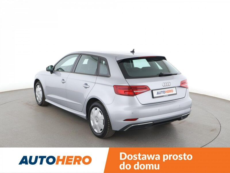 Audi A3 Dostępny w Autohero Pick-up Center Warszawa Młociny 8Y