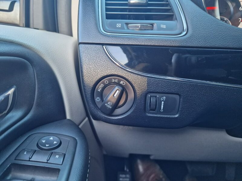 Dodge Grand Caravan 3.6 Benzyna V6 286 KM, Kamera, Bluetooth, El. Drzwi i Klapa, Skóra V (2007-)