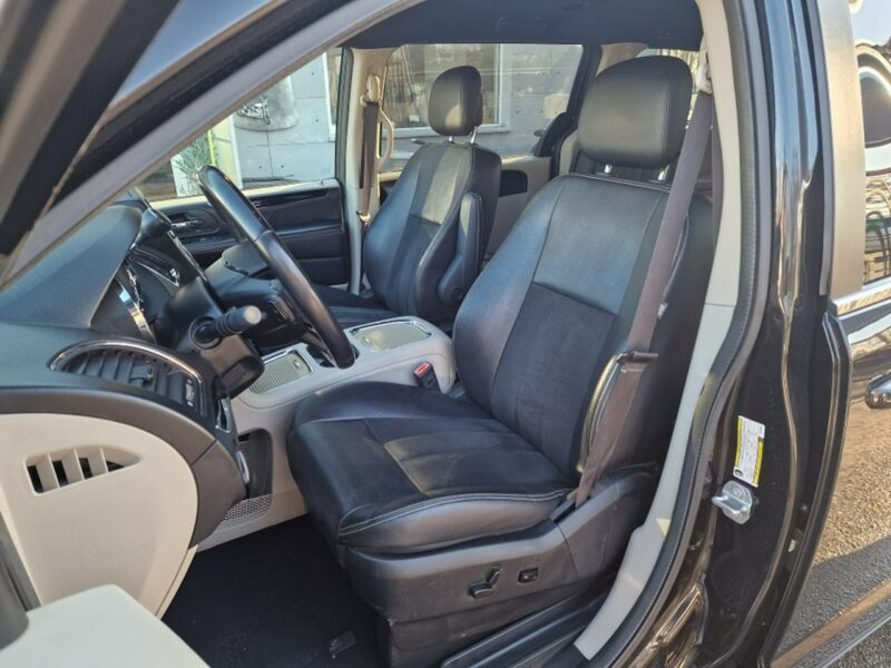 Dodge Grand Caravan 3.6 Benzyna V6 286 KM, Kamera, Bluetooth, El. Drzwi i Klapa, Skóra V (2007-)