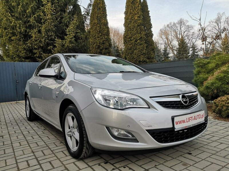 Opel Astra 1,6 16v 116KM Klima Isofix Tempomat Alu 16 Servis Salon Polska J (2009-2019)