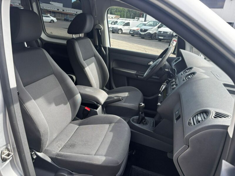 Volkswagen Caddy 2.0 MPI 109 KM 5 osobowy MAXI 76 tyś km przebiegu NOWY Gaz/LPG III (2004-)