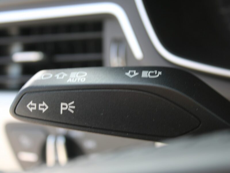 Audi A4 Gwarancja G.Fotele Automat Kamera Navi B9 (2015-)