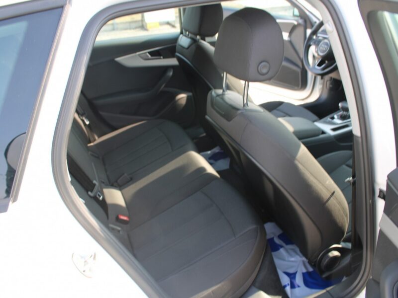 Audi A4 Gwarancja G.Fotele Automat Kamera Navi B9 (2015-)