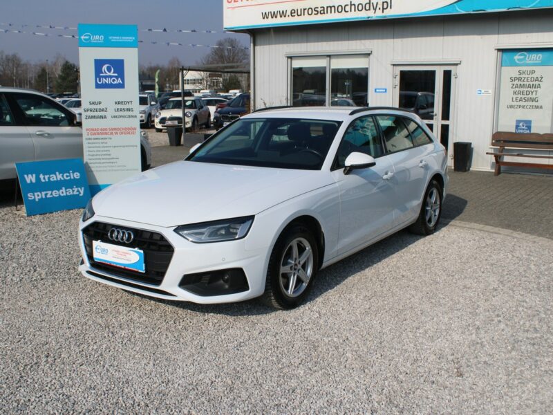 Audi A4 Gwarancja G.Fotele Automat Kamera Navi B9 (2015-)