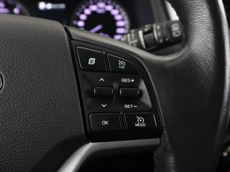 Hyundai Tucson Premium automat 4WD 185KM skóra grzane+wentyl.fotele navi kamera LED III (2015-2020)