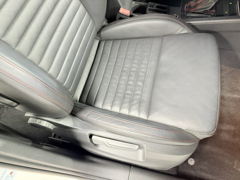 Škoda Octavia RS 2.0 TDI 184KM*VRS Mode*AppleCar*Bi-Xenon*El.Klapa*CANTON HiFI*NIEMC III (2013-)