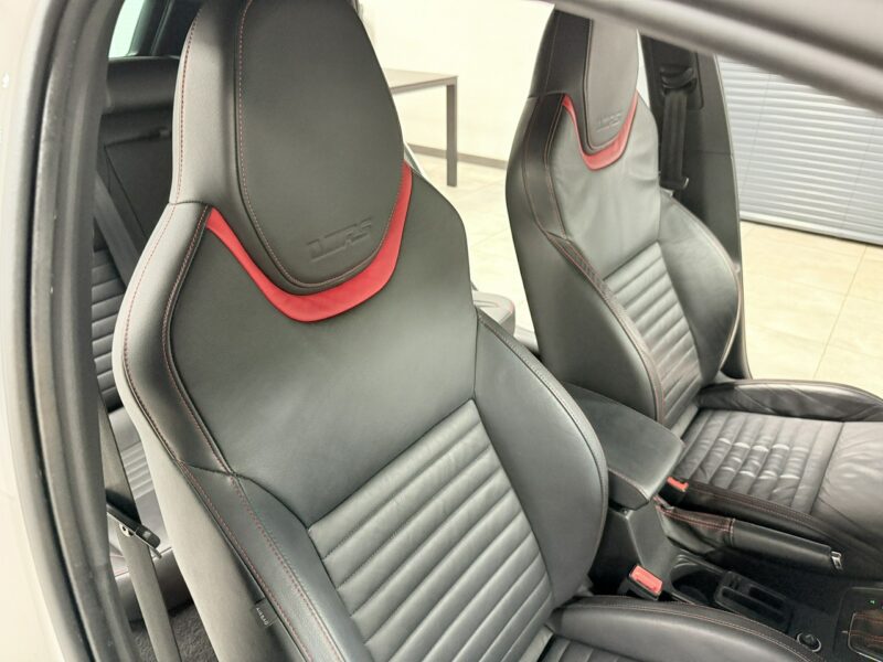 Škoda Octavia RS 2.0 TDI 184KM*VRS Mode*AppleCar*Bi-Xenon*El.Klapa*CANTON HiFI*NIEMC III (2013-)