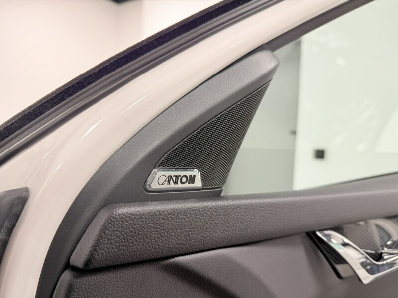 Škoda Octavia RS 2.0 TDI 184KM*VRS Mode*AppleCar*Bi-Xenon*El.Klapa*CANTON HiFI*NIEMC III (2013-)