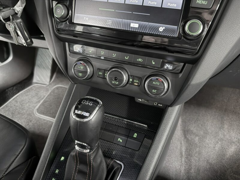 Škoda Octavia RS 2.0 TDI 184KM*VRS Mode*AppleCar*Bi-Xenon*El.Klapa*CANTON HiFI*NIEMC III (2013-)