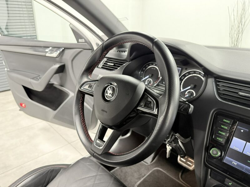 Škoda Octavia RS 2.0 TDI 184KM*VRS Mode*AppleCar*Bi-Xenon*El.Klapa*CANTON HiFI*NIEMC III (2013-)