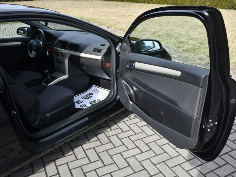 Opel Astra 1,4benz GTC. Sewis,Klima.Tempomat.El.szyby.Centralka.OKAZJA H (2004-2014)