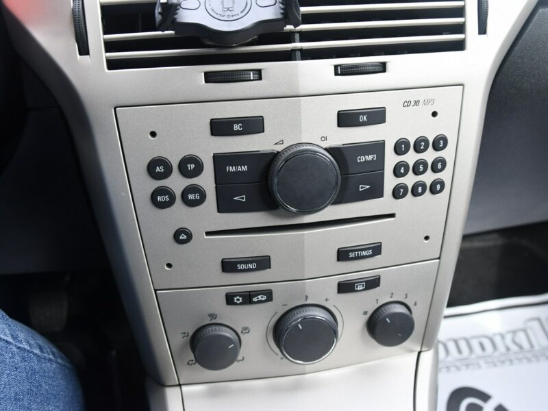 Opel Astra 1,4benz GTC. Sewis,Klima.Tempomat.El.szyby.Centralka.OKAZJA H (2004-2014)