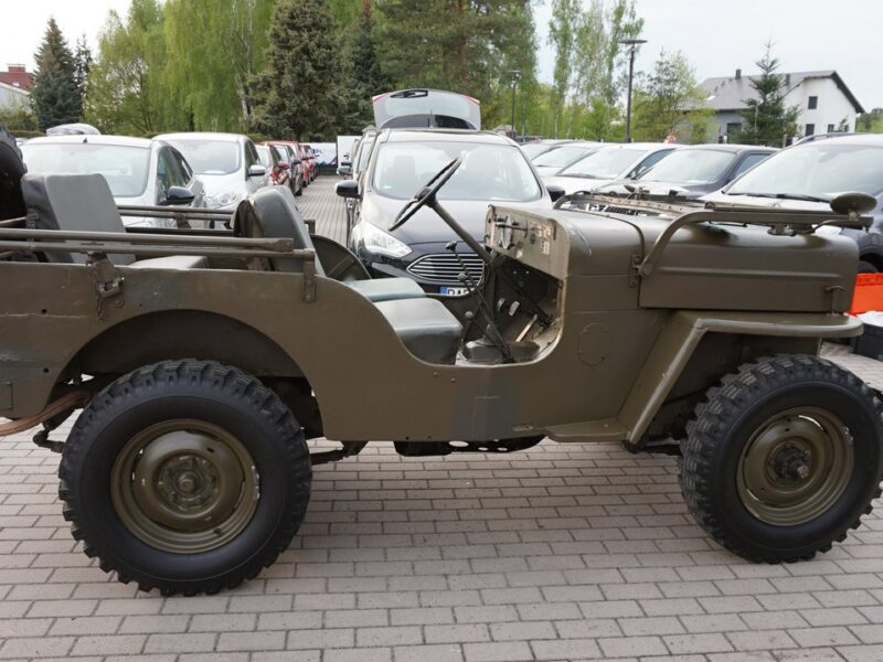 Jeep Willys zarejestrowany w Polsce.