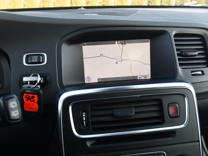 Volvo V60 2,0 DIESEL Navi.Klimatr 2 str.El.szyby.Centralka,kredyt.OKAZJA I (2010-2018)