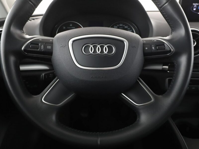 Audi A3 Dostępny w Autohero Pick-up Center Warszawa Młociny 8Y