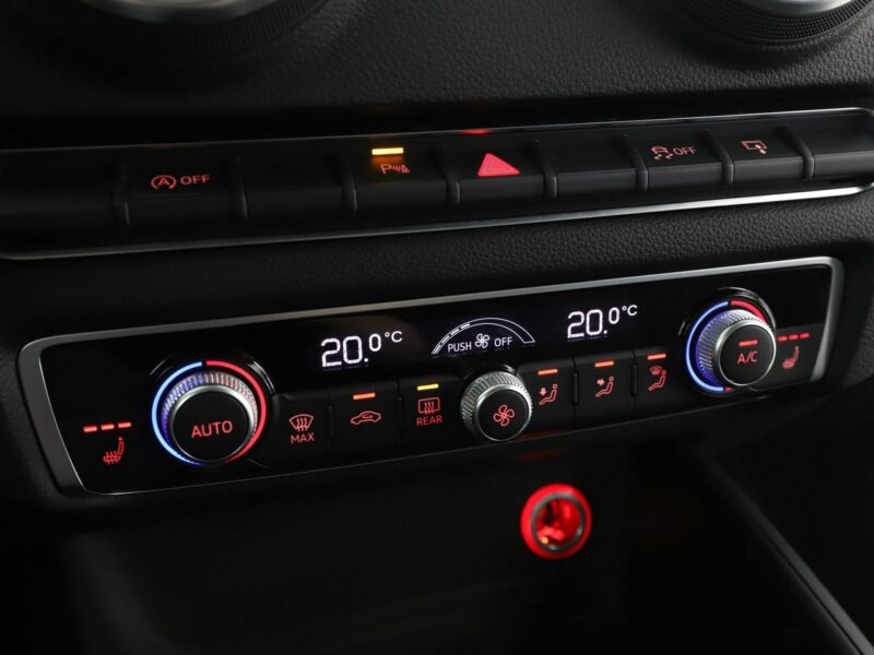 Audi A3 Dostępny w Autohero Pick-up Center Warszawa Młociny 8Y
