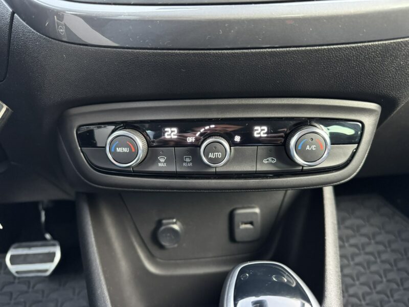 Opel Crossland Elegance 1.2 Turbo 130KM automat AT6