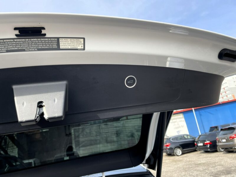Tesla Model X X 75D Allradantrieb, 6x Podrzewane fotele, Zasięg 300 Km, LED, 4x4