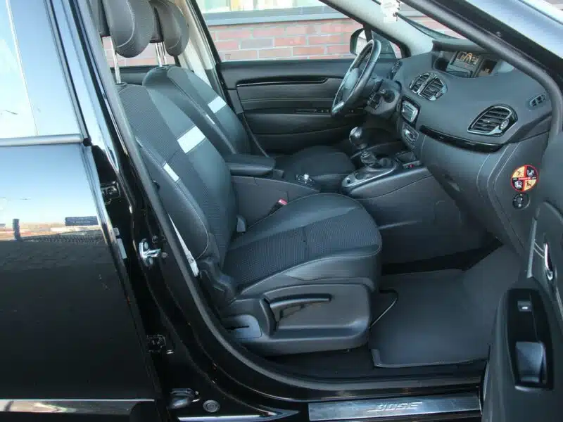 Renault Scenic BoseEdit*Navi*Led*PółSkóry*Esp*2xPdc*Alu*Temp*Komp*Gwar VGS !!! III (2009-2016)