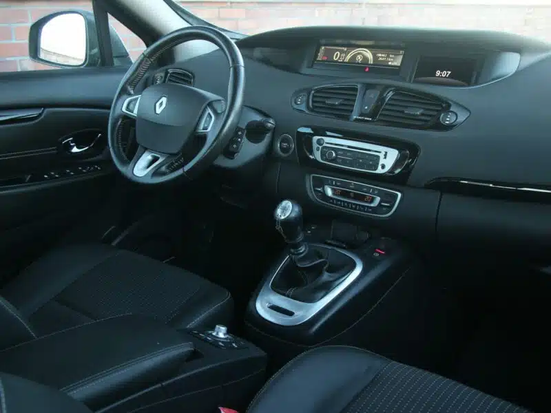 Renault Scenic BoseEdit*Navi*Led*PółSkóry*Esp*2xPdc*Alu*Temp*Komp*Gwar VGS !!! III (2009-2016)
