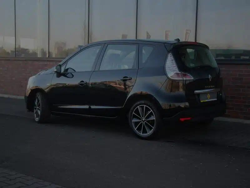 Renault Scenic BoseEdit*Navi*Led*PółSkóry*Esp*2xPdc*Alu*Temp*Komp*Gwar VGS !!! III (2009-2016)