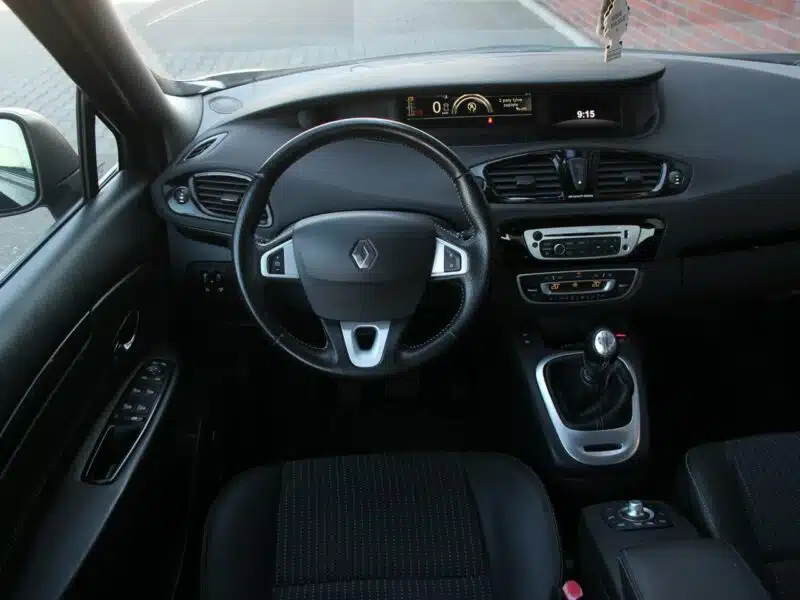 Renault Scenic BoseEdit*Navi*Led*PółSkóry*Esp*2xPdc*Alu*Temp*Komp*Gwar VGS !!! III (2009-2016)