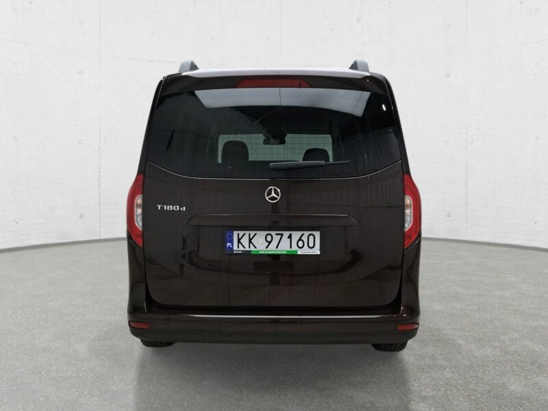 Mercedes T 180 d