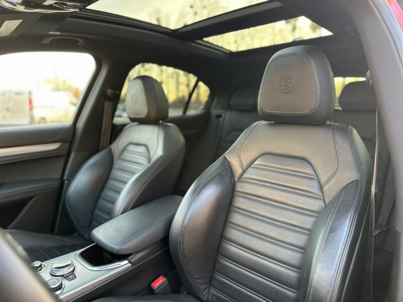 Alfa Romeo Stelvio Q4 Super 280 KM Harman& Kardon