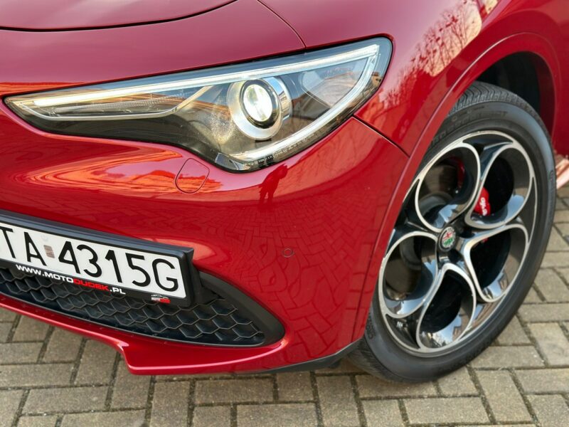Alfa Romeo Stelvio Q4 Super 280 KM Harman& Kardon